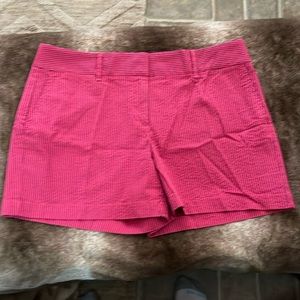 NWOT LOFT Size 8 Striped Shorts. 4 inch inseam. Never worn